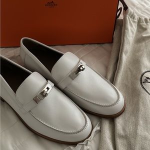 BRAND NEW Hermes Destin Loafers women’s 37